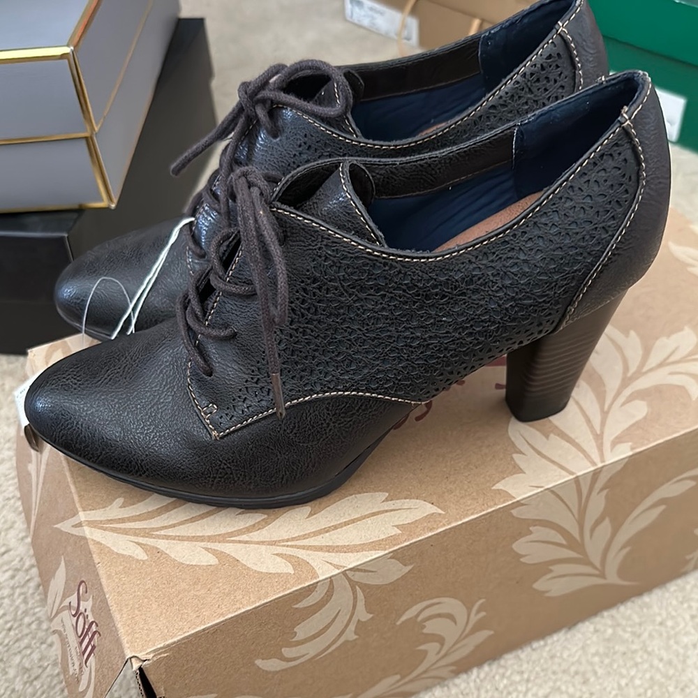 Dr.Scholls Elegant Black Lace-Up Heeled Shoes